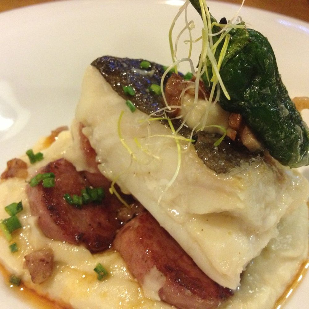 La Brunilda - cod confit, cauliflower cream and white sausage / bacalao confitado con creams de colifor y butifarra - Tapas Bars Near Me - Seville, SE La Brunilda - cod confit, cauliflower cream and white sausage / bacalao confitado con creams de colifor y butifarra - Tapas Bars Near Me - Seville, SE