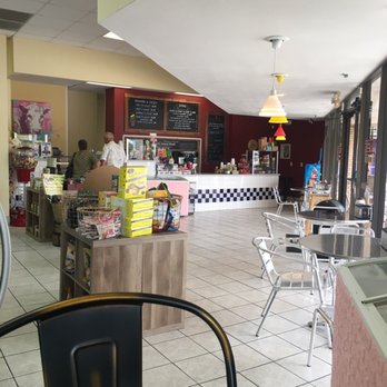 D-Lites - Ice Cream & Frozen Yogurt Near Me - Clearwater, Florida D-Lites - Ice Cream & Frozen Yogurt Near Me - Clearwater, Florida