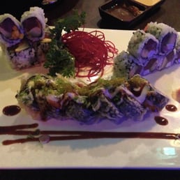 2 specialty rolls in the back and the TJ roll in the front