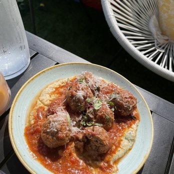 La Vie - Meatball - Cocktail Bars Near Me - Washington, DC, District of Columbia