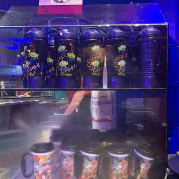 Alien Pizza Planet - Pizza Near Me - Anaheim, California