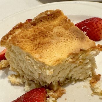 Giulio Cesare - Cheesecake - Italian Near Me - Westbury, New York