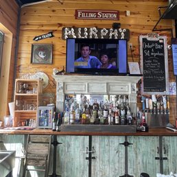 3rd floor bar/restaurant