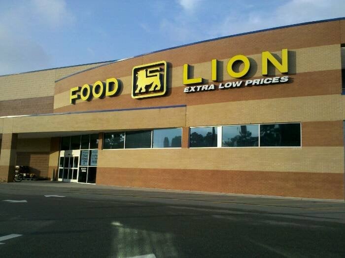 FOOD LION Updated September 2024 555 E New Hope Rd, Goldsboro