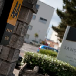 Sandbanks Hotel