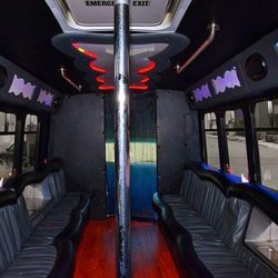 Seattle Top Class Limo - Party bus interior