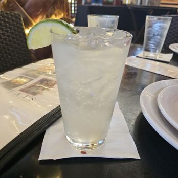 Fats Asia Bistro - Fever Tree Ginger Beer - Chinese Near Me - Folsom, California