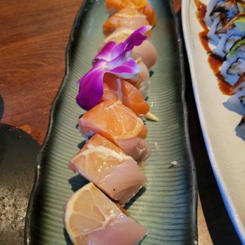 Sushi Delight - Lemon Drop roll - Sushi Bars Near Me - Lomita, California Sushi Delight - Lemon Drop roll - Sushi Bars Near Me - Lomita, California