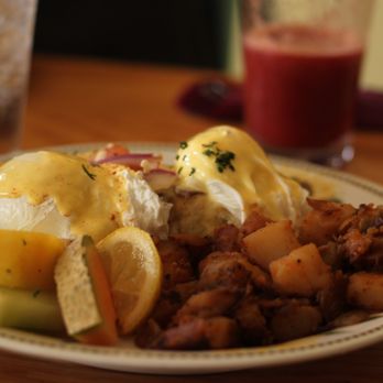 2 Cats Bar Harbor - salmon benedict - Coffee & Tea Near Me - Bar Harbor, Maine 2 Cats Bar Harbor - salmon benedict - Coffee & Tea Near Me - Bar Harbor, Maine