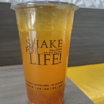 Ding Tea - Pico Rivera - Passion fruit green tea (50% sugar is a bit too tart) - Bubble Tea Near Me - Pico Rivera, California