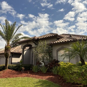 GutterJack of Florida - 7 inch Masterpiece - Gutter Services Near Me - Tampa, Florida GutterJack of Florida - 7 inch Masterpiece - Gutter Services Near Me - Tampa, Florida