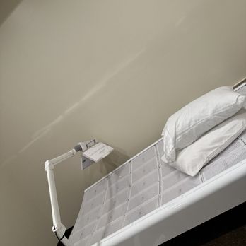 Holistic Hyperbarics - This is the light stim bed + face mask. I used it for 30 min. It's red LED and infrared LED. I was comfortable and calm- the room is lovely - Undersea/Hyperbaric Medicine Near Me - Emeryville, California Holistic Hyperbarics - This is the light stim bed + face mask. I used it for 30 min. It's red LED and infrared LED. I was comfortable and calm- the room is lovely - Undersea/Hyperbaric Medicine Near Me - Emeryville, California