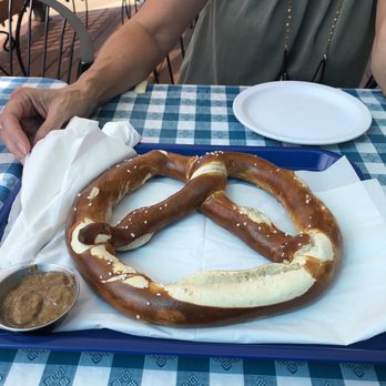 Bratzeit - Pretzel app. Spicy mustard. Yum - German Near Me - Dahlonega, Georgia