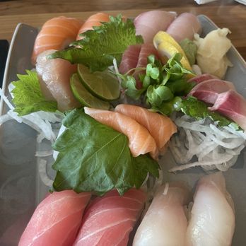 Sukai - Sashimi Nigiri Deluxe - Teppanyaki Near Me - Friant, California Sukai - Sashimi Nigiri Deluxe - Teppanyaki Near Me - Friant, California