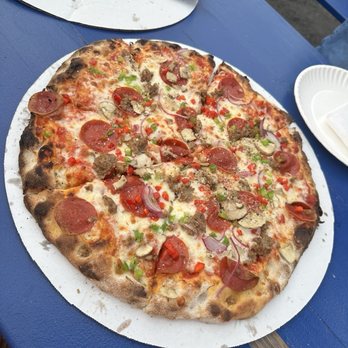 One Barrel Brewing - PB Supreme pizza from Pizza Bros - Breweries Near Me - Egg Harbor, Wisconsin