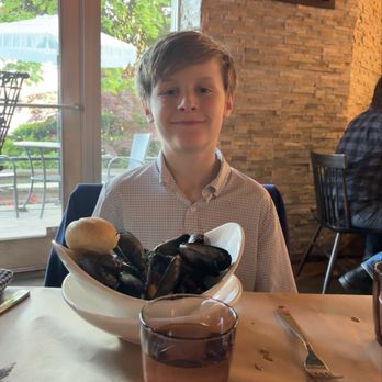 Shuck Seafood and Raw Bar - Seafood Near Me - Halifax, Nova Scotia Shuck Seafood and Raw Bar - Seafood Near Me - Halifax, Nova Scotia