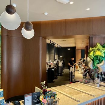 Starbucks - Renovation, 3/2024 - Coffee & Tea Near Me - Chicago, Illinois Starbucks - Renovation, 3/2024 - Coffee & Tea Near Me - Chicago, Illinois