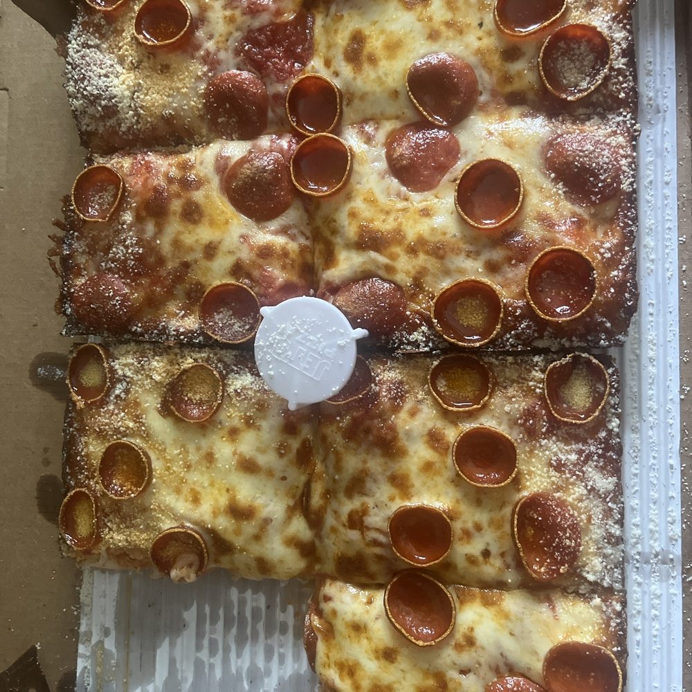 Jet's Pizza - Deep Dish pepperoni pizza - Pizza Near Me - Jacksonville, Florida Jet's Pizza - Deep Dish pepperoni pizza - Pizza Near Me - Jacksonville, Florida