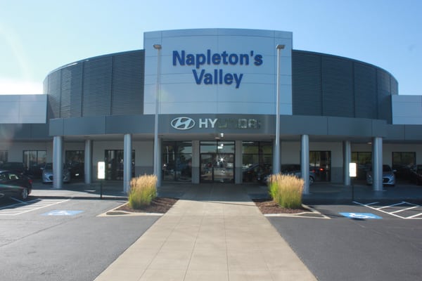 NAPLETON’S VALLEY HYUNDAI - Updated March 2025 - 39 Photos & 308 ...