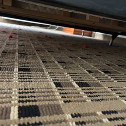 Quality Inn - Candy wrappers all under the bed