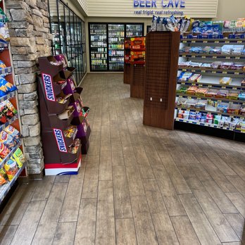 Royal Farms - the store's aisles and aisles - Gas Stations Near Me - Broomall, Pennsylvania Royal Farms - the store's aisles and aisles - Gas Stations Near Me - Broomall, Pennsylvania