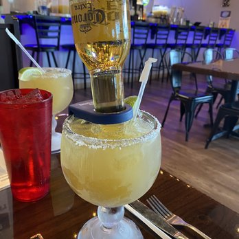 Los Cuates Mexican Restaurant - Beerita. They ran out of small beers so I got a full sized one. Rough. - Mexican Near Me - Flowery Branch, Georgia Los Cuates Mexican Restaurant - Beerita. They ran out of small beers so I got a full sized one. Rough. - Mexican Near Me - Flowery Branch, Georgia