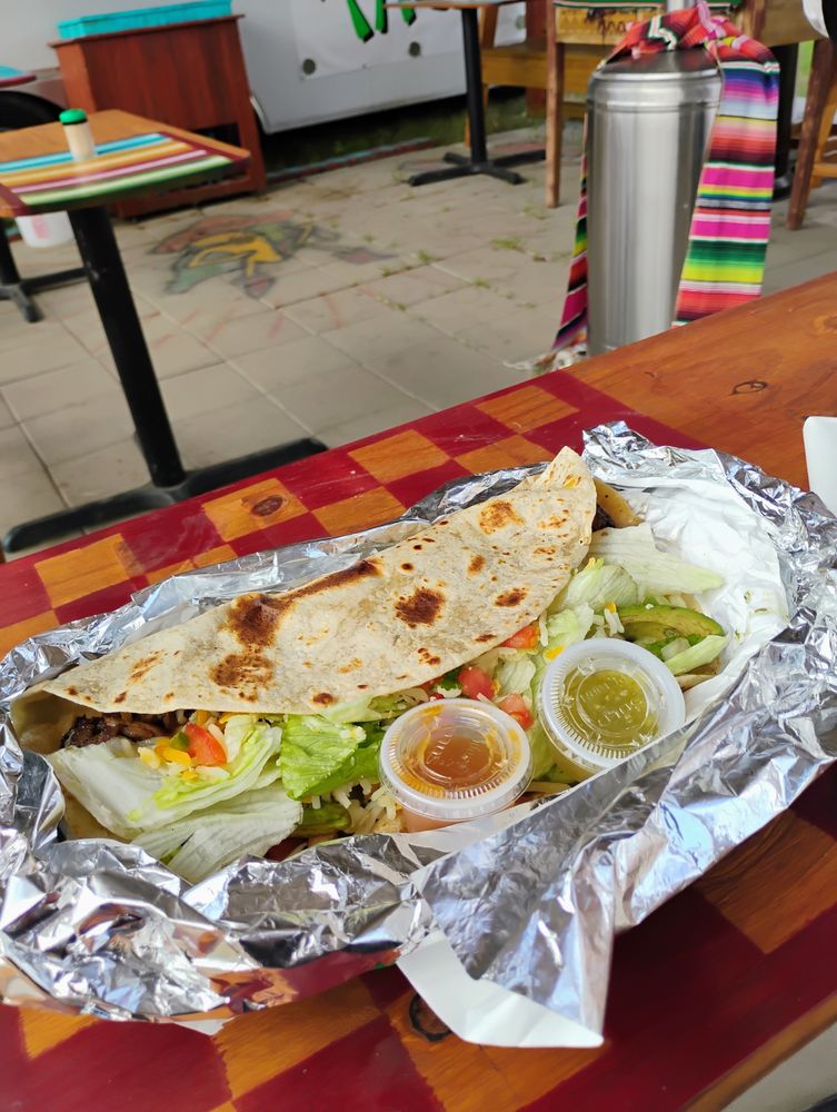 O' My Taco Logo