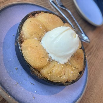 Wildweed - Almond apple cake - New American Near Me - Cincinnati, Ohio Wildweed - Almond apple cake - New American Near Me - Cincinnati, Ohio