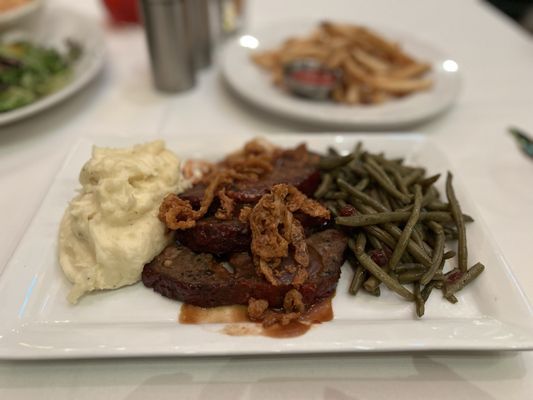 The Walnut Room by null