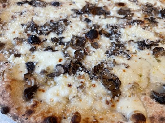 GoreMade Pizza by null