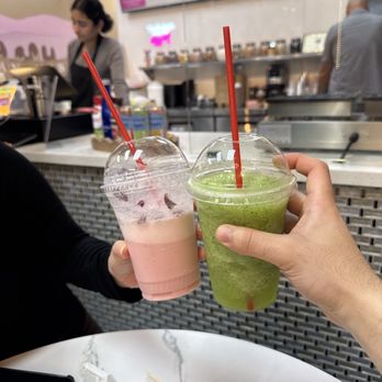Drip Dessert House - Gulabo and mint lemonade - Desserts Near Me - Newark, California