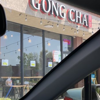 Gong Cha - Tables set outside for the orders - Coffee & Tea Near Me - Cerritos, California Gong Cha - Tables set outside for the orders - Coffee & Tea Near Me - Cerritos, California