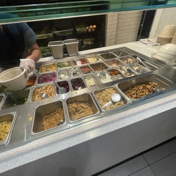 Chopt Creative Salad Co. - Salad Near Me - North New Hyde Park, New York