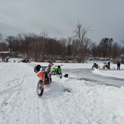 Round Lake