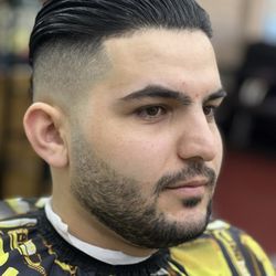 Larre's Barber Shop - Larre's barbershop