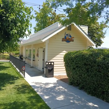 Geyserville Grille - American Near Me - Geyserville, California