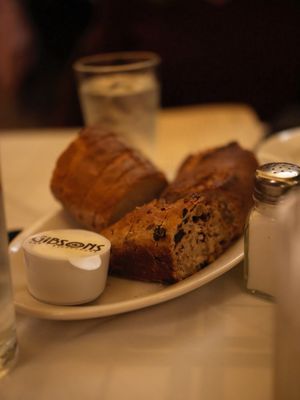 Gibsons Bar & Steakhouse by null