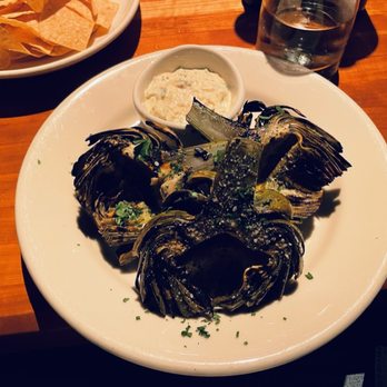 Houston's Restaurant - artichokes - American Near Me - Hackensack, New Jersey