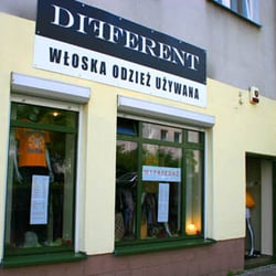 Different. Włoska odzież używana