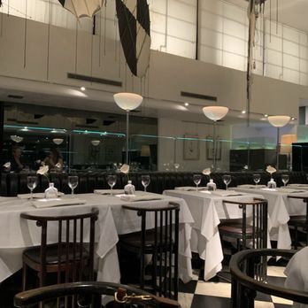 Mr Chow - Beautiful room - Chinese Near Me - Beverly Hills, California Mr Chow - Beautiful room - Chinese Near Me - Beverly Hills, California