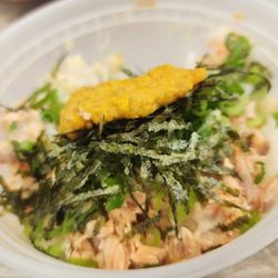 Mitsuwa Marketplace - Salmon Bowl