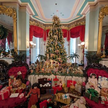 Campbell House Museum - The parlor at Christmas time! - Museums Near Me - Saint Louis, Missouri Campbell House Museum - The parlor at Christmas time! - Museums Near Me - Saint Louis, Missouri