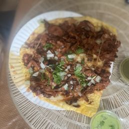 Quesadilla de pastor Quesadilla de pastor