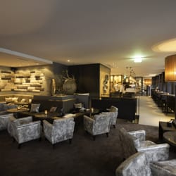 AURA 800° Grill & Bar - Aura Bar