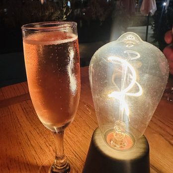 Zinqué - Rose' - French Near Me - West Hollywood, California