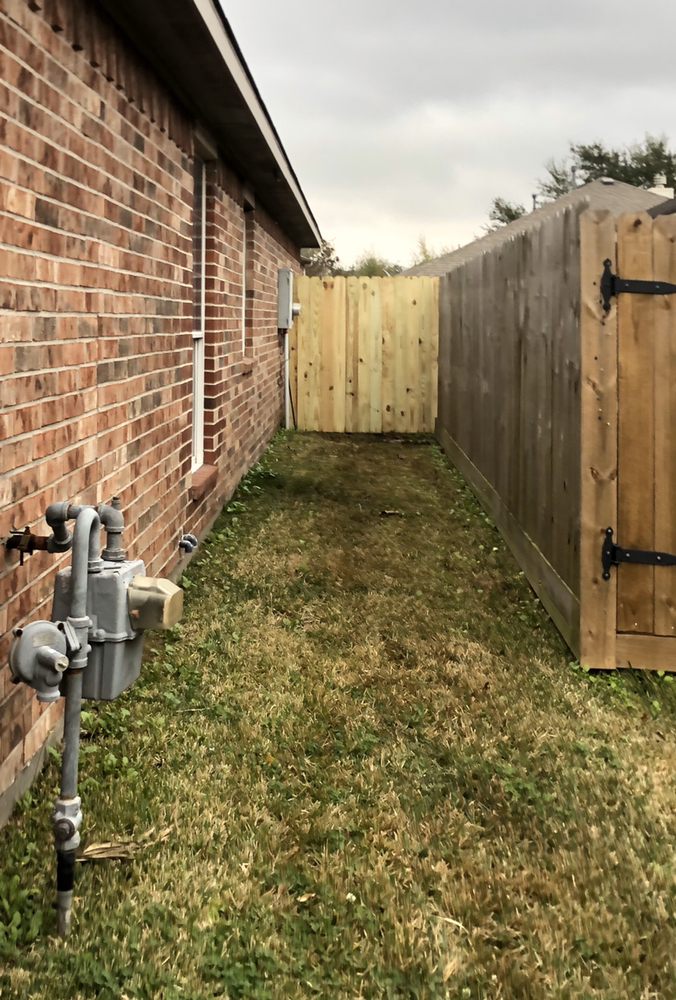 Slide of Casanova Roofing