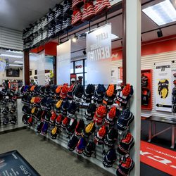 B&R Sports
