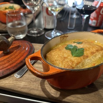 Plonk! Bistro & Wine Cellar - Chicken pot pie - Wine Bars Near Me - Houston, Texas Plonk! Bistro & Wine Cellar - Chicken pot pie - Wine Bars Near Me - Houston, Texas