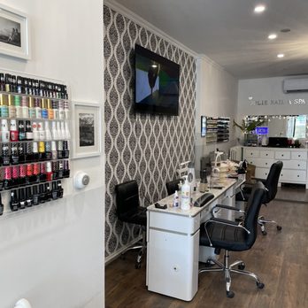 Jolie Nails & Spa - Nail Salons Near Me - Toronto, Ontario Jolie Nails & Spa - Nail Salons Near Me - Toronto, Ontario
