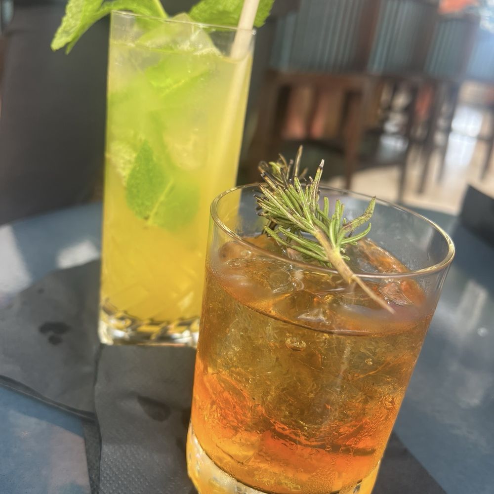 Botero Lounge - Lounges Near Me - Kihei, Hawaii